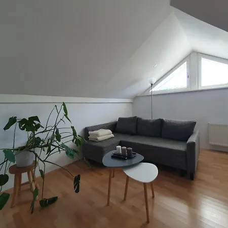 Apartmán Charming Mila In Privat House With Free Parking *